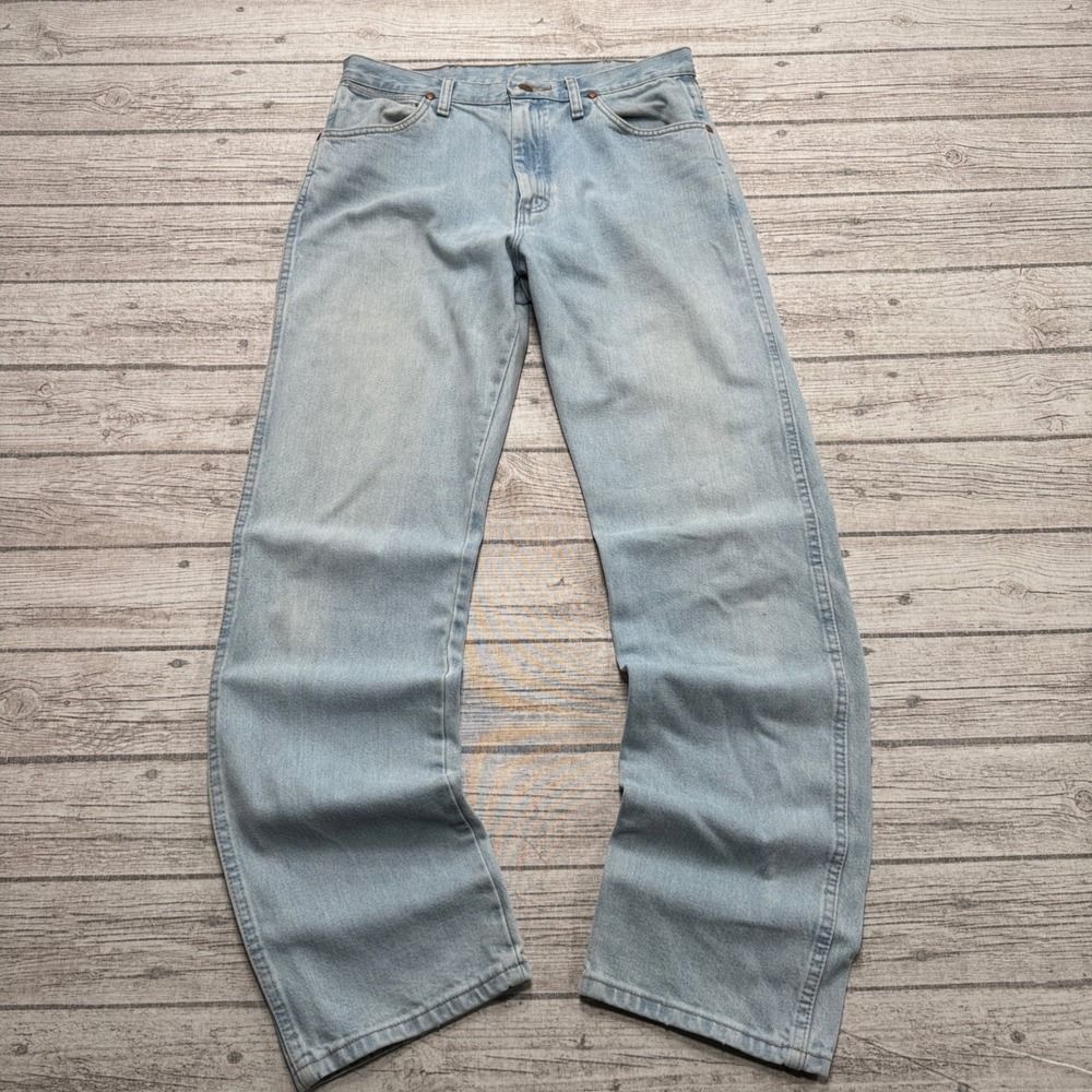 Wrangler Jeans Men's 32x32 Blue Light Wash Cowboy Cut High Rise Denim Western